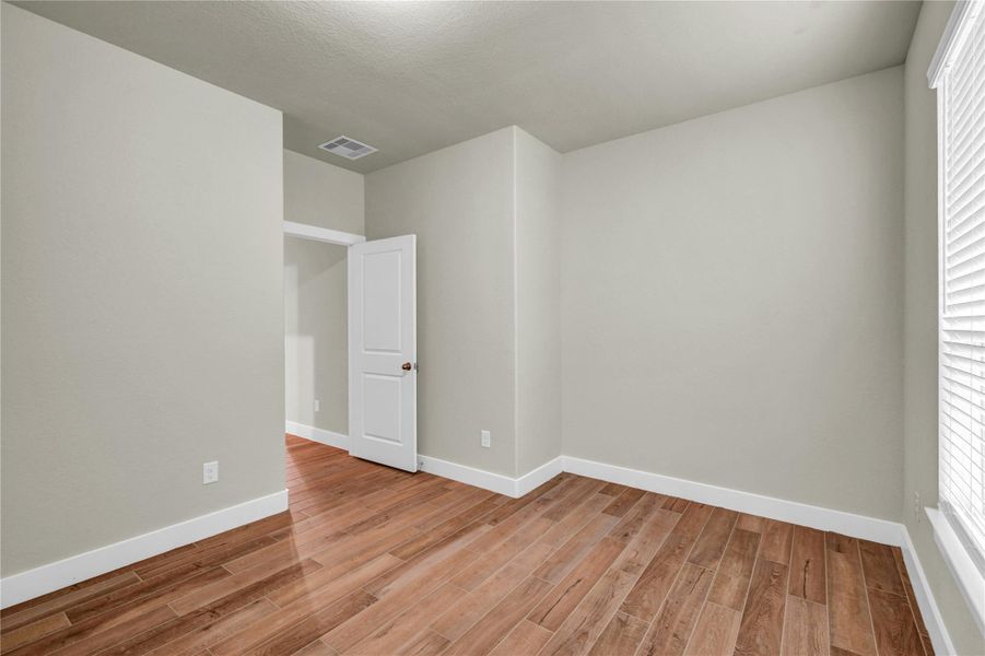 Dedicate office space or bonus room Dedicate office space or bonus room