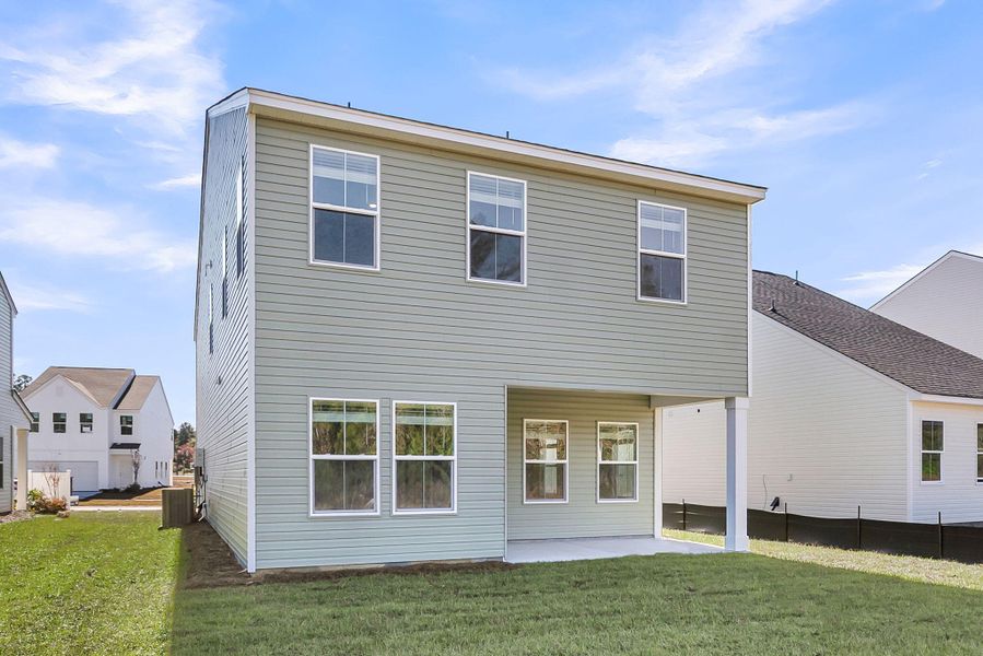 Exterior details and patio area of a home in Wildcat Chase, Summerville (Image 2).