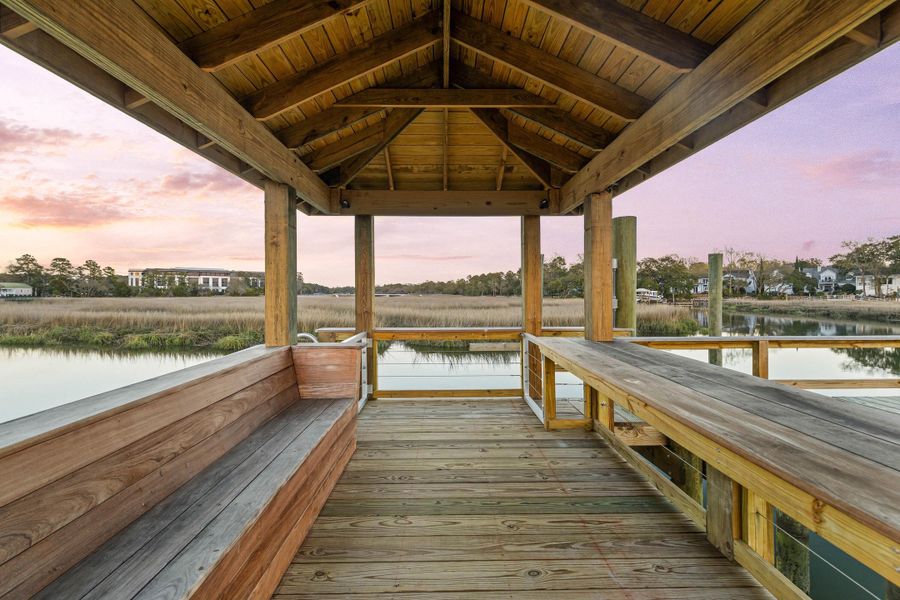 Community amenities in , Charleston (Image 110).