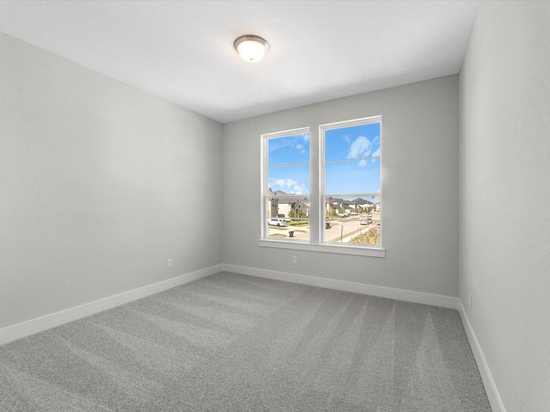 Spacious, unfurnished interior of a new home in Cross Creek Ranch, Fulshear (Image 11).