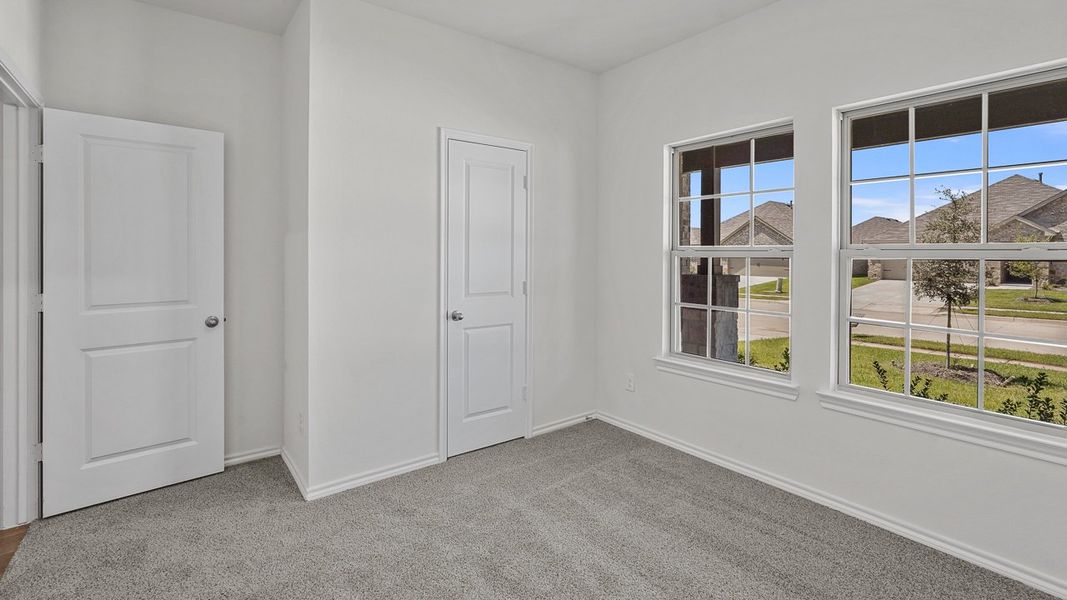 Spacious, unfurnished interior of a new home in Bluff Springs, Ferris (Image 29). Spacious, unfurnished interior of a new home in Bluff Springs, Ferris (Image 29).