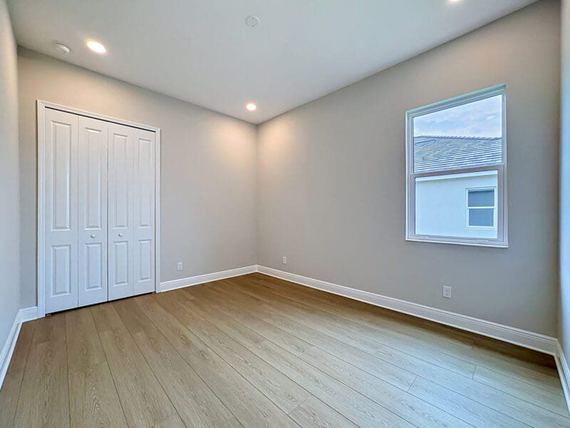 Spacious, unfurnished interior of a new home in River Preserve Estates, Parrish (Image 50).