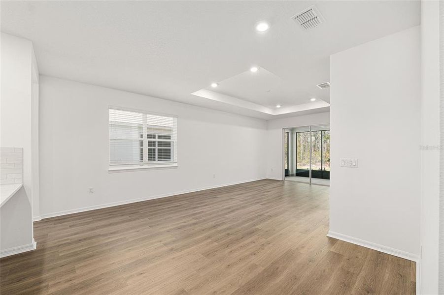 Spacious, unfurnished interior of a new home in , Ocala (Image 44).