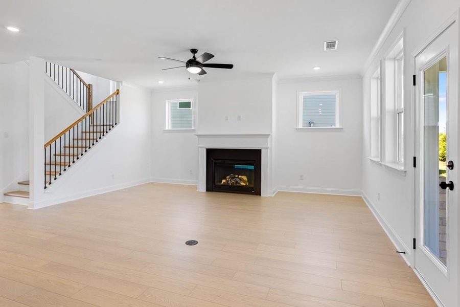 Spacious, unfurnished interior of a new home in Stratford Hills, Ball Ground (Image 13).