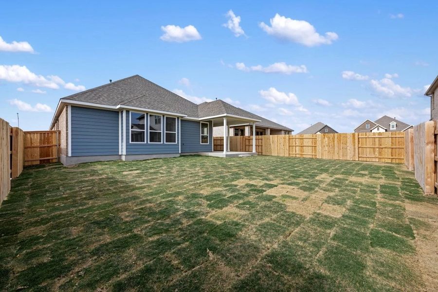 Exterior details and patio area of a home in Berry Creek Highlands, Georgetown (Image 29).