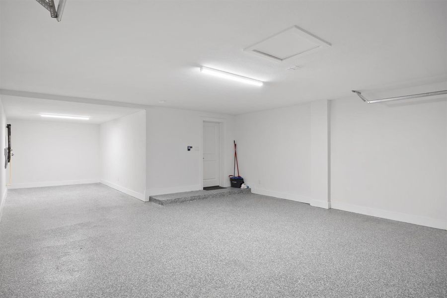 Spacious, unfurnished interior of a new home in , Georgetown (Image 21). Spacious, unfurnished interior of a new home in , Georgetown (Image 21).