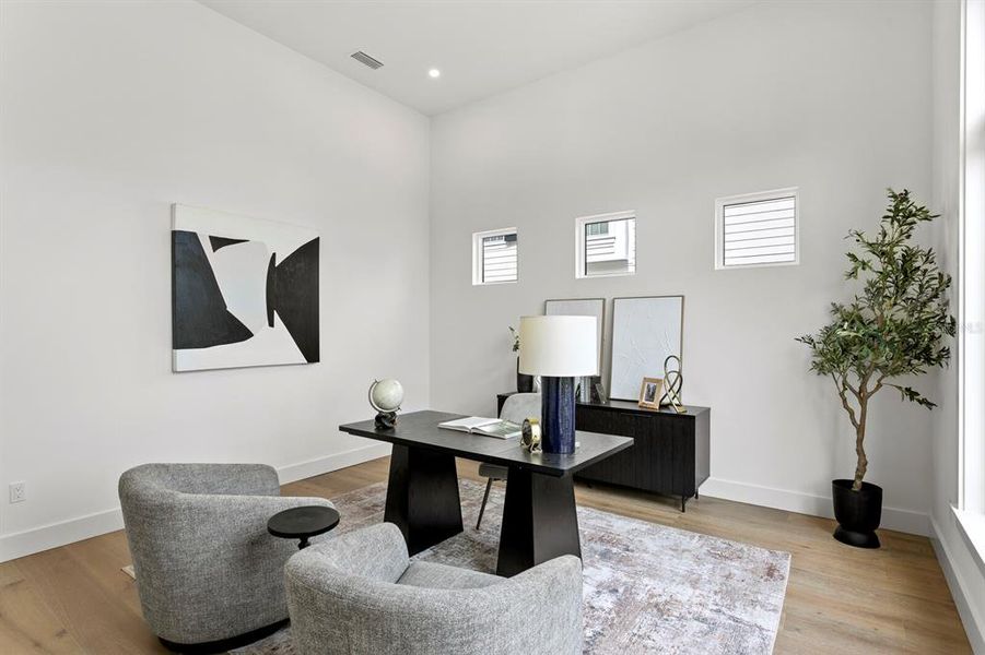Furnished interior view inside a new home in , Tampa (Image 76).