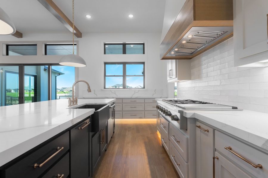 Furnished interior view inside a new home in Montclair, Prosper (Image 7).