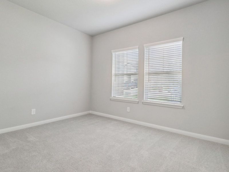 Spacious, unfurnished interior of a new home in Sagebrooke - Classic Series, San Antonio (Image 30).