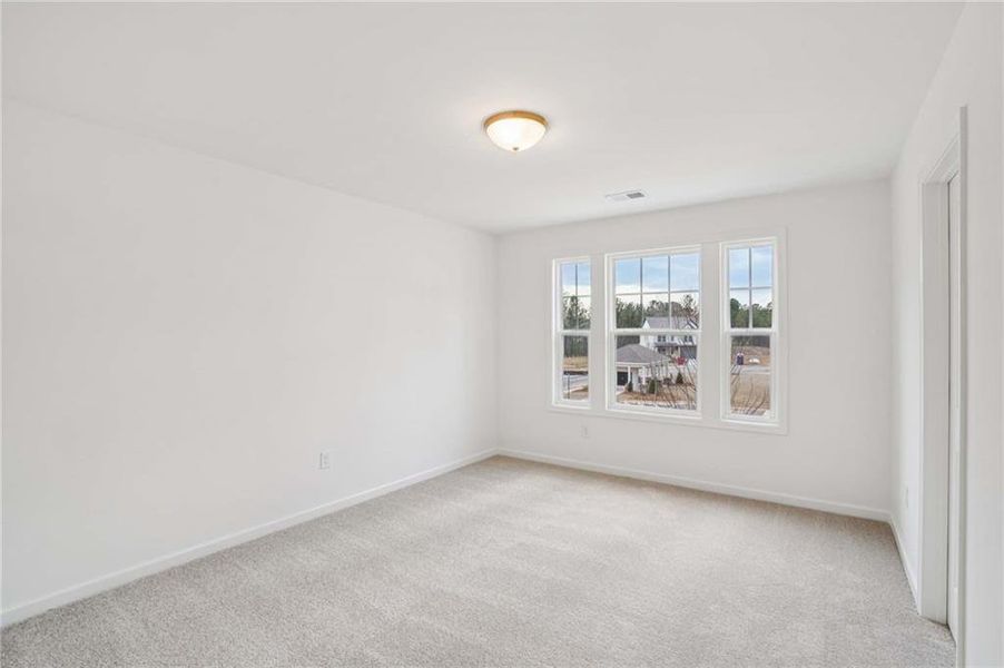 Spacious, unfurnished interior of a new home in Arbors at Richland Creek, Buford (Image 19).
