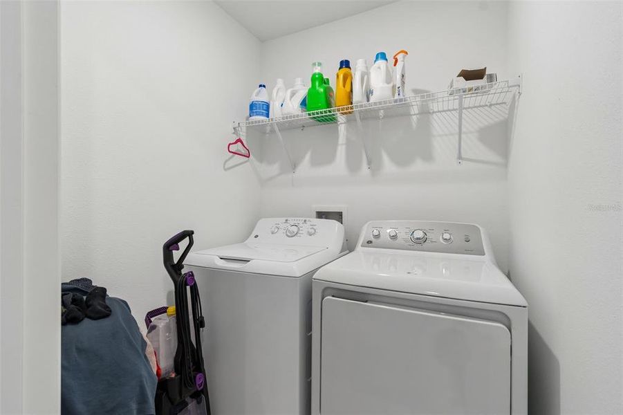 Close-up of interior finishes inside a home in , Land O' Lakes (Image 20).