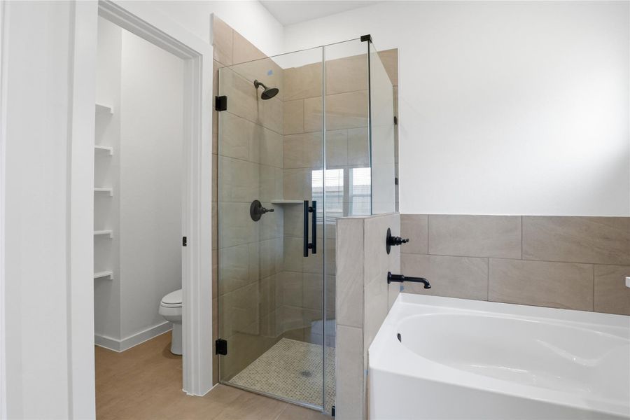 Furnished interior view inside a new home in Foxtail Palms, Manvel (Image 6).