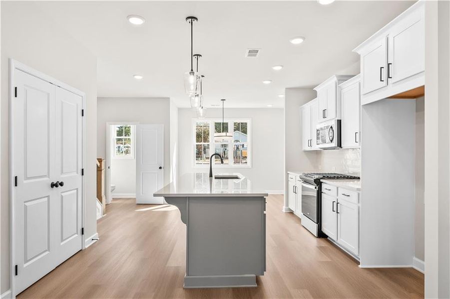 Furnished interior view inside a new home in East Park Village, Kennesaw (Image 14). Furnished interior view inside a new home in East Park Village, Kennesaw (Image 14).