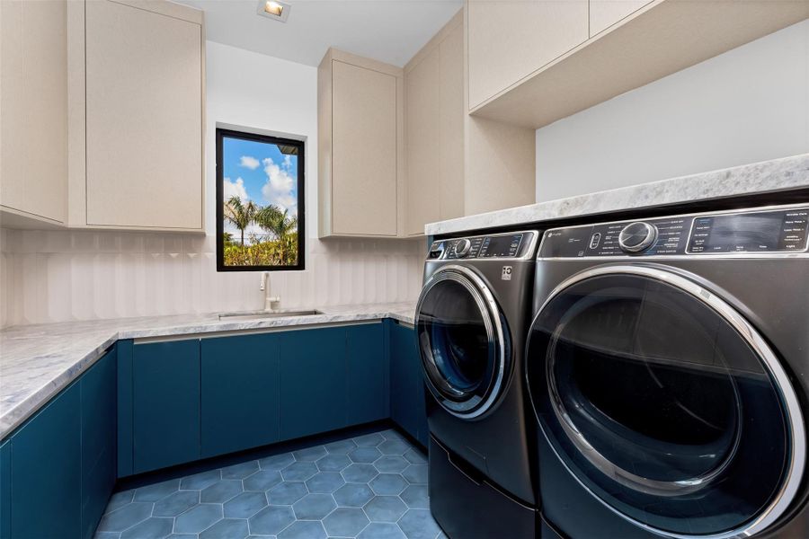 Furnished interior view inside a new home in , Southwest Ranches (Image 3).