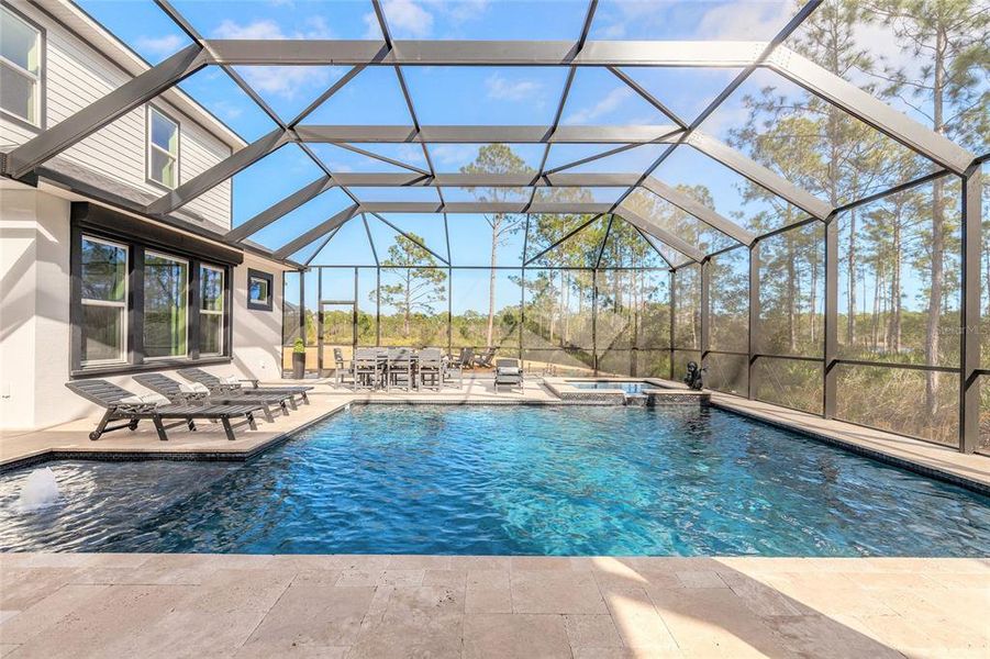 Exterior details and patio area of a home in , Port Orange (Image 4).