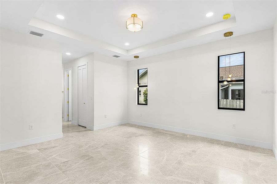 Spacious, unfurnished interior of a new home in , Port Charlotte (Image 24).