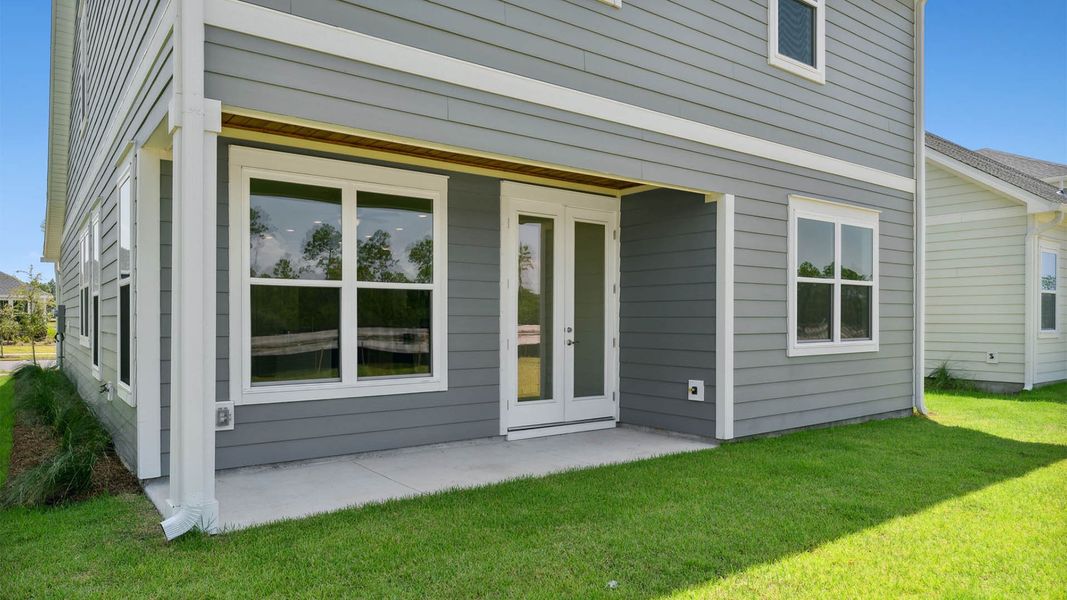 Representative exterior details of a home built from the The Islamorada by D.R. Horton in WindMark Beach, Port Saint Joe (Image 4).