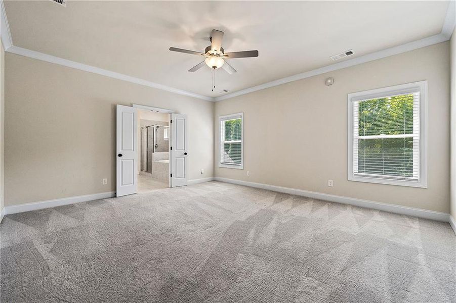 Spacious, unfurnished interior of a new home in , Duluth (Image 17).
