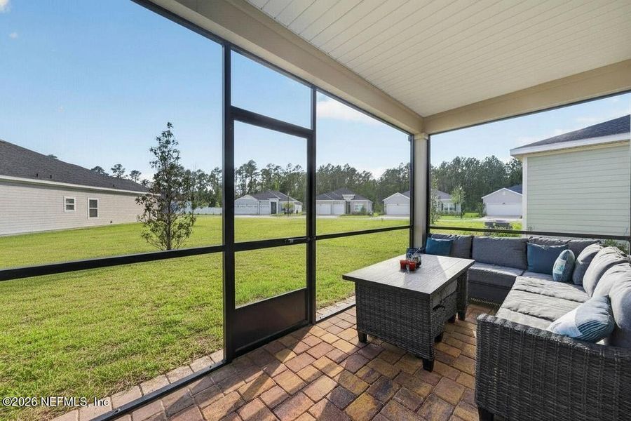 Exterior details and patio area of a home in , Jacksonville (Image 3).