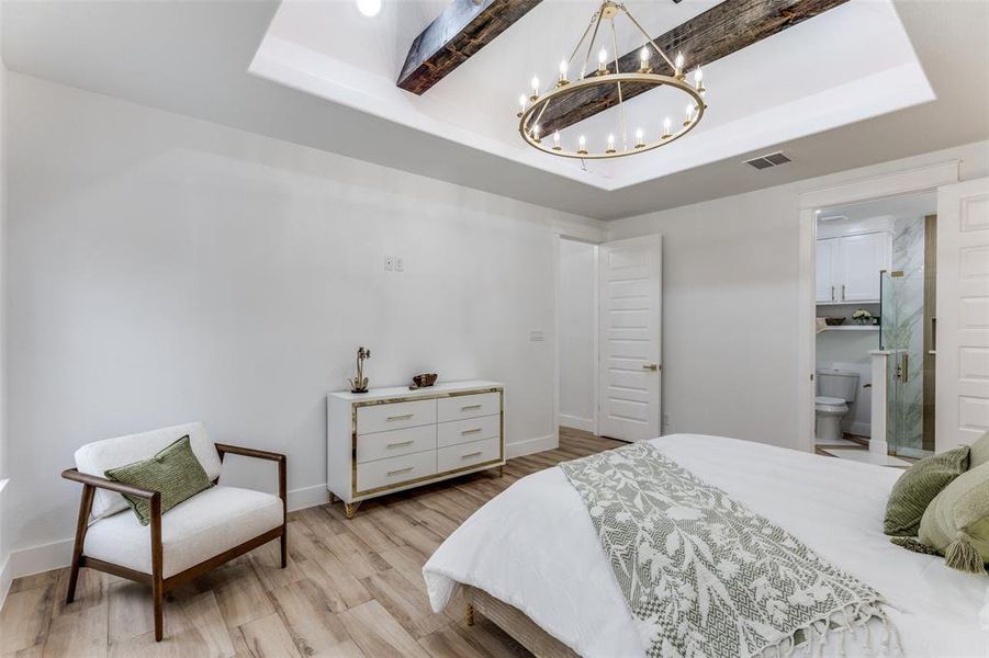 Furnished interior view inside a new home in , Lake Worth (Image 8).