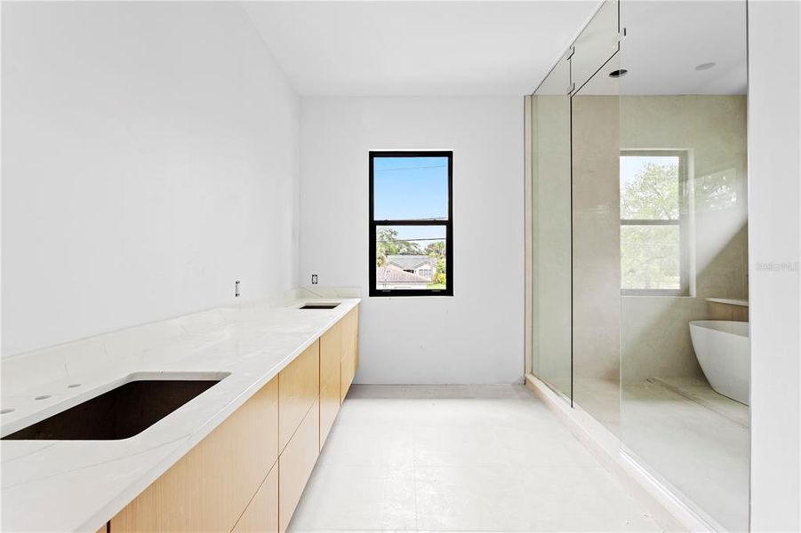 Image 14 of a home in .