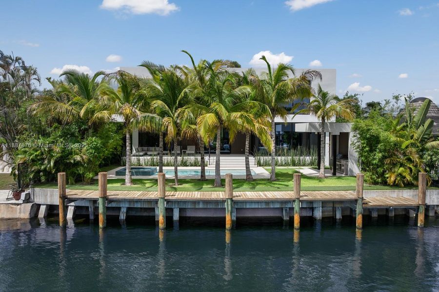 Image 65 of a home in .