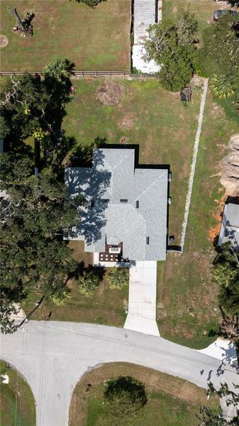 Image 27 of a home in .