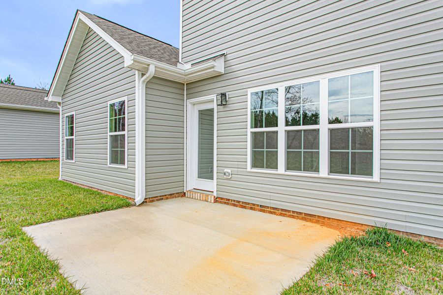 1932 Darrell Drive-33