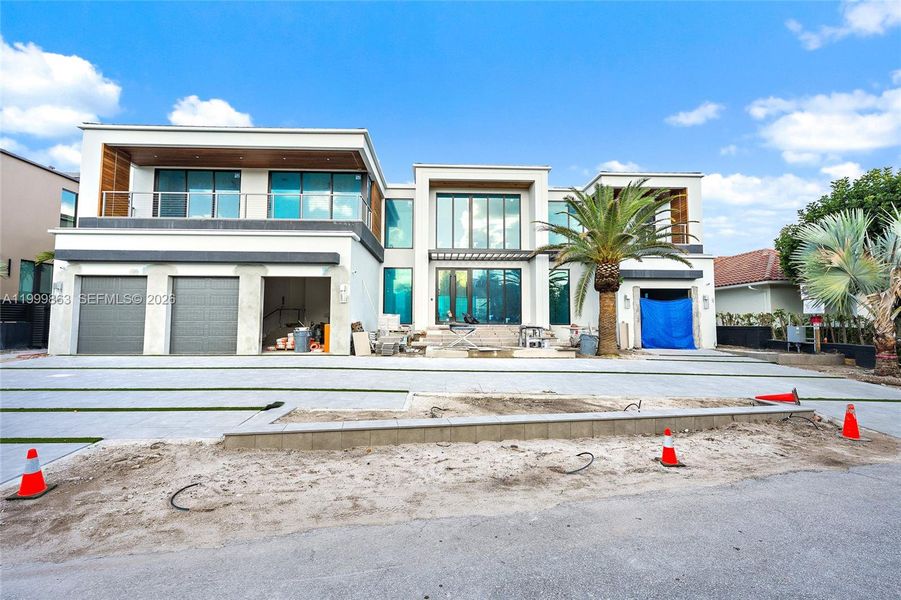 In-progress construction of a new home in , Jupiter, FL (Image 4).