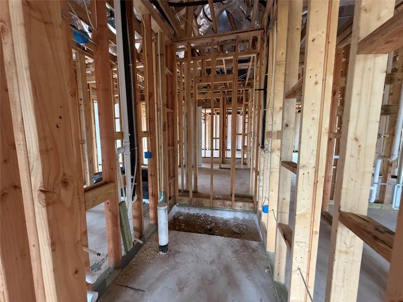 Spacious, unfurnished interior of a new home in The Estates at La Cima, San Marcos (Image 14). Spacious, unfurnished interior of a new home in The Estates at La Cima, San Marcos (Image 14).