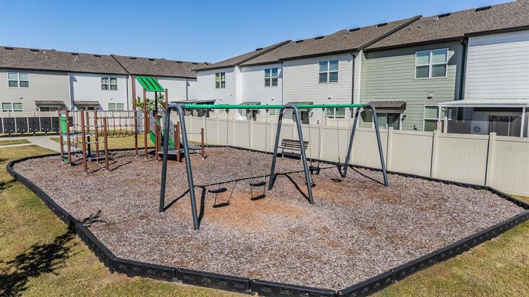 Community amenities in Dug Creek, Gibsonton (Image 28). Community amenities in Dug Creek, Gibsonton (Image 28).