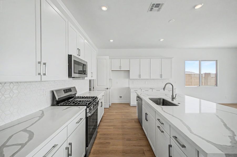 Furnished interior view inside a new home in Frontera, Surprise (Image 4).