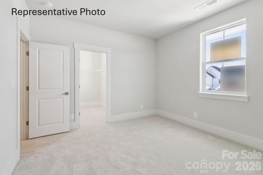 Spacious, unfurnished interior of a new home in Brook Run Villas, Fort Mill (Image 27). Spacious, unfurnished interior of a new home in Brook Run Villas, Fort Mill (Image 27).