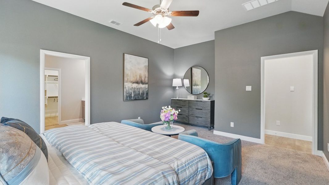 Furnished interior view inside a new home in Eden Ranch, Arlington (Image 20).
