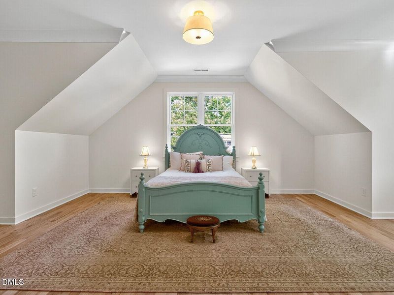 036-1280x960-photo 036-1280x960-photo