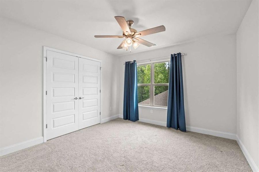 Spacious, unfurnished interior of a new home in Saddle Ridge, Bremen (Image 24).