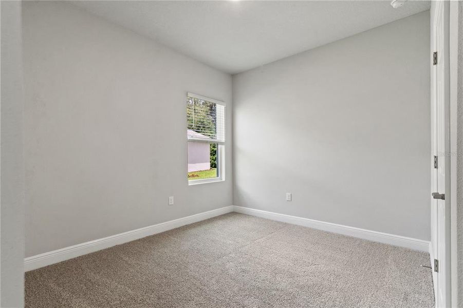 Spacious, unfurnished interior of a new home in , Parrish (Image 33).