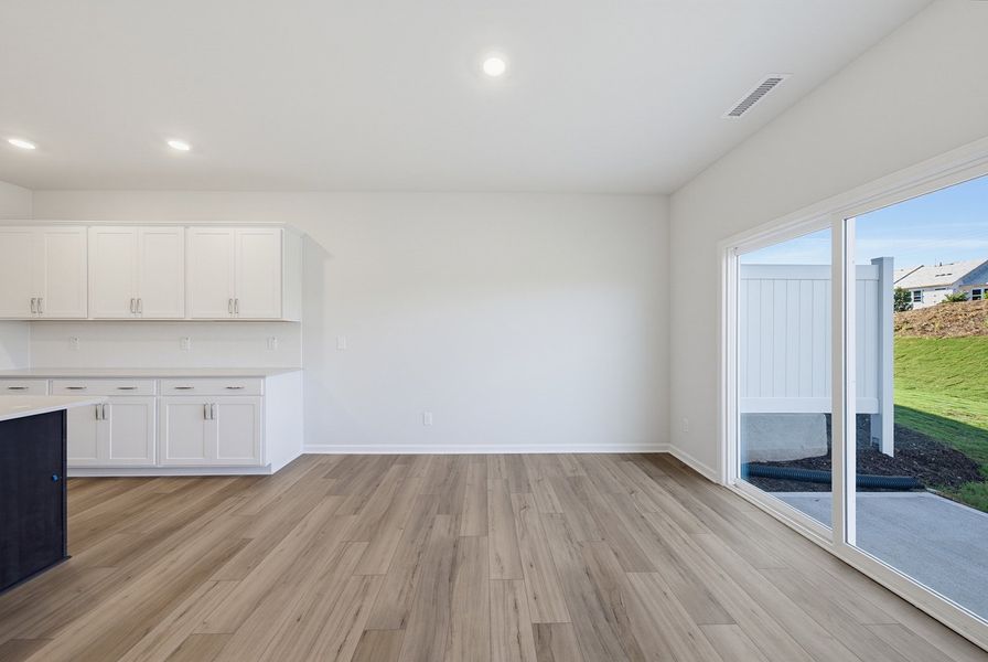 Spacious, unfurnished interior of a new home in Sweetbrier, Durham (Image 18).