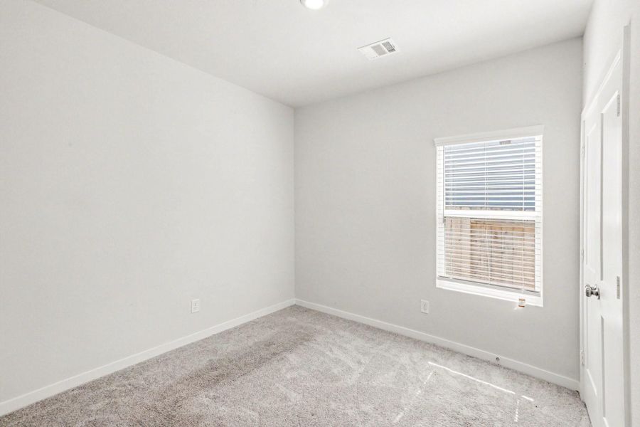 Spacious, unfurnished interior of a new home in , Conroe (Image 16). Spacious, unfurnished interior of a new home in , Conroe (Image 16).