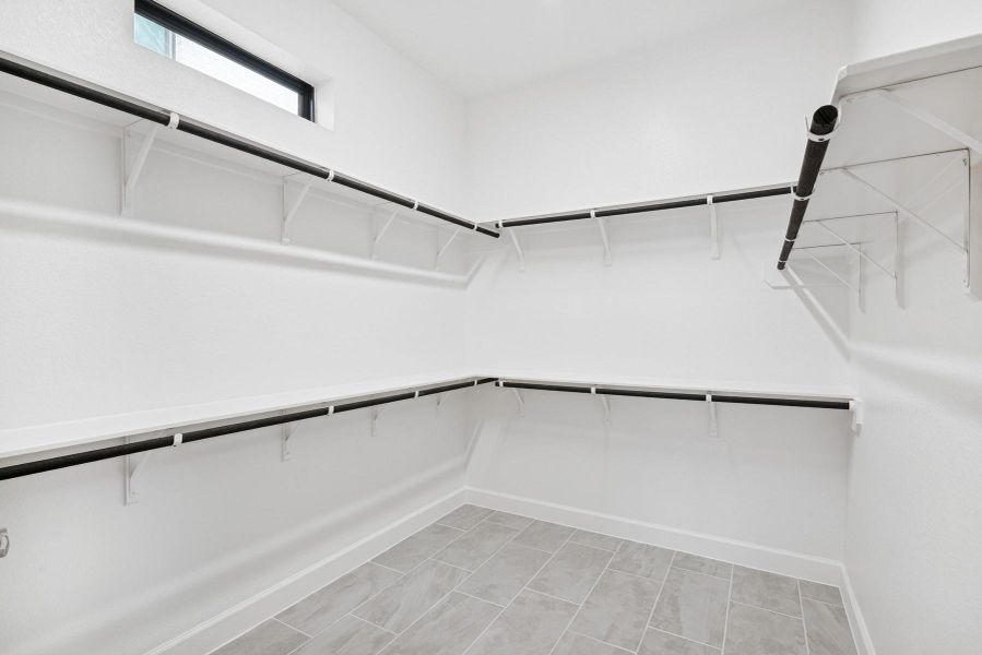 Spacious, unfurnished interior of a new home in Grange 45' Homesites, Katy (Image 25).