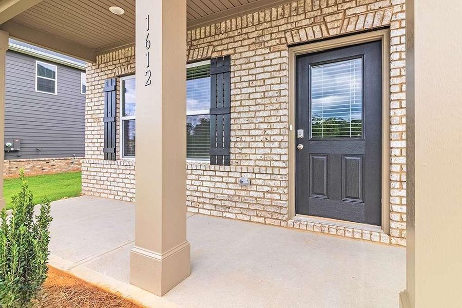 Exterior details and patio area of a home in Fern Dale, Fairburn (Image 2). Exterior details and patio area of a home in Fern Dale, Fairburn (Image 2).