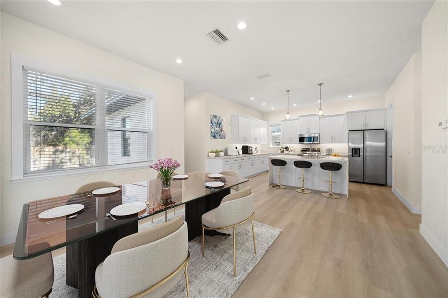 Furnished interior view inside a new home in , Largo (Image 44).