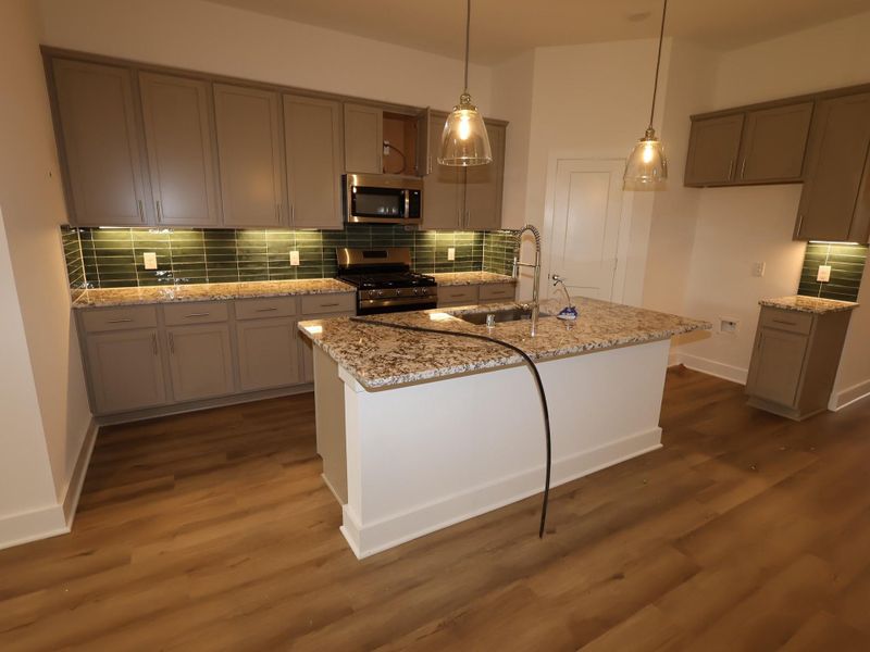 Image 29 of a home in Summerview. Image 29 of a home in Summerview.