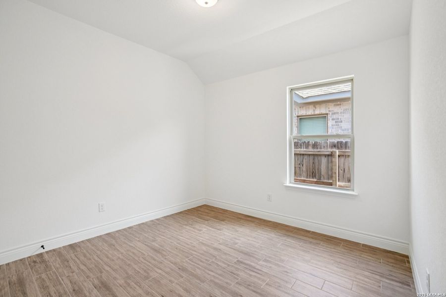 Spacious, unfurnished interior of a new home in , New Braunfels (Image 19).