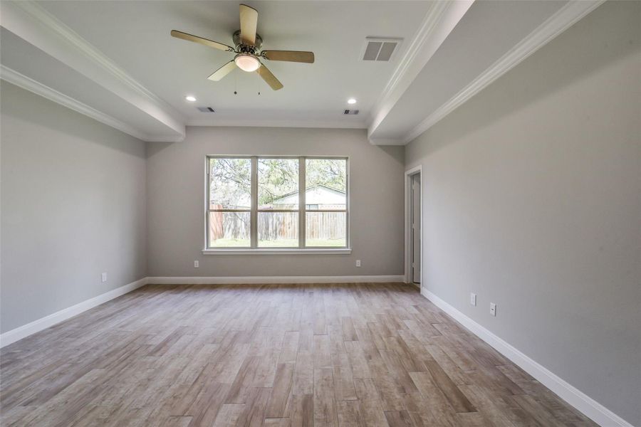 Spacious, unfurnished interior of a new home in , Richmond (Image 16).