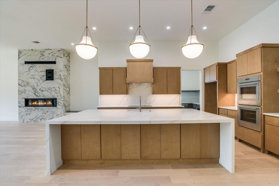 Furnished interior view inside a new home in , Horseshoe Bay (Image 6).