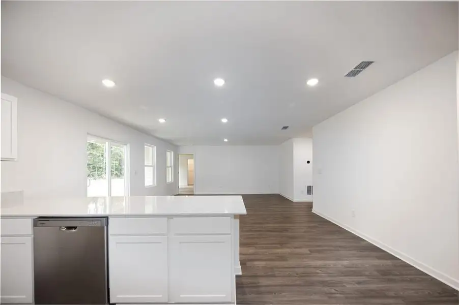Spacious, unfurnished interior of a new home in , Lizella (Image 16). Spacious, unfurnished interior of a new home in , Lizella (Image 16).
