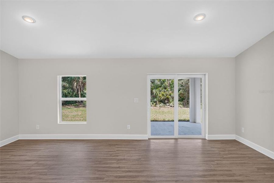 Spacious, unfurnished interior of a new home in , Port Charlotte (Image 21).