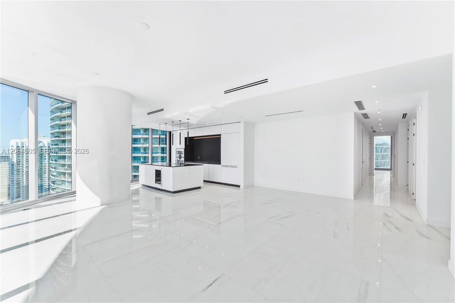 Spacious, unfurnished interior of a new home in , Miami (Image 29).