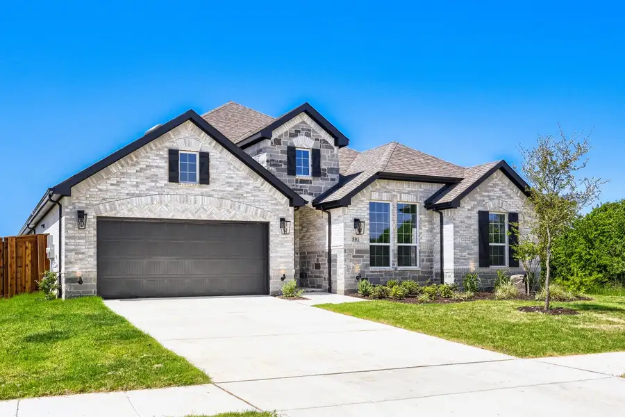 501 Splitrock - Front Elevation
